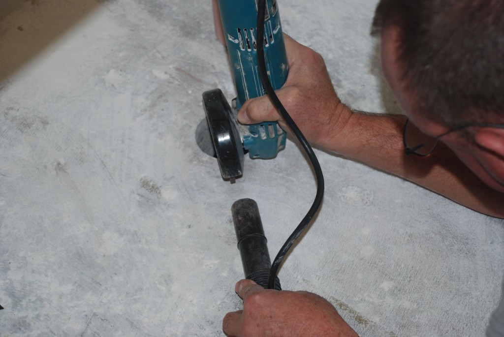 A diagram shows a patented precast floor plug being installed from above.